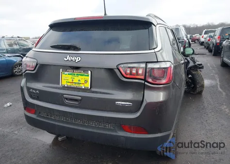 2022 Jeep Compass Latitude 4X4 from USA, damaged, VIN 3C4NJDBB4NT101786